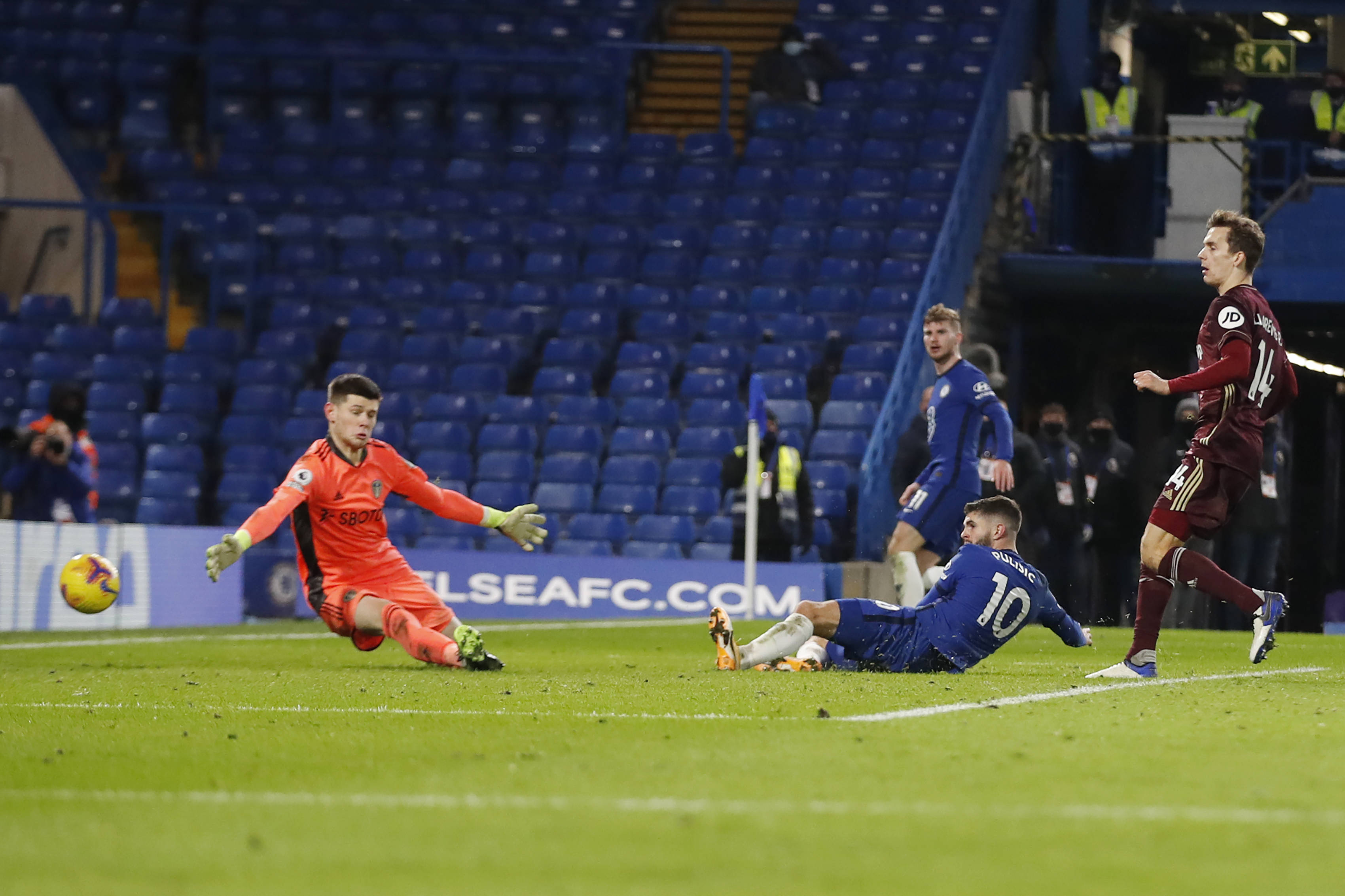 使得他们能 使得他们能