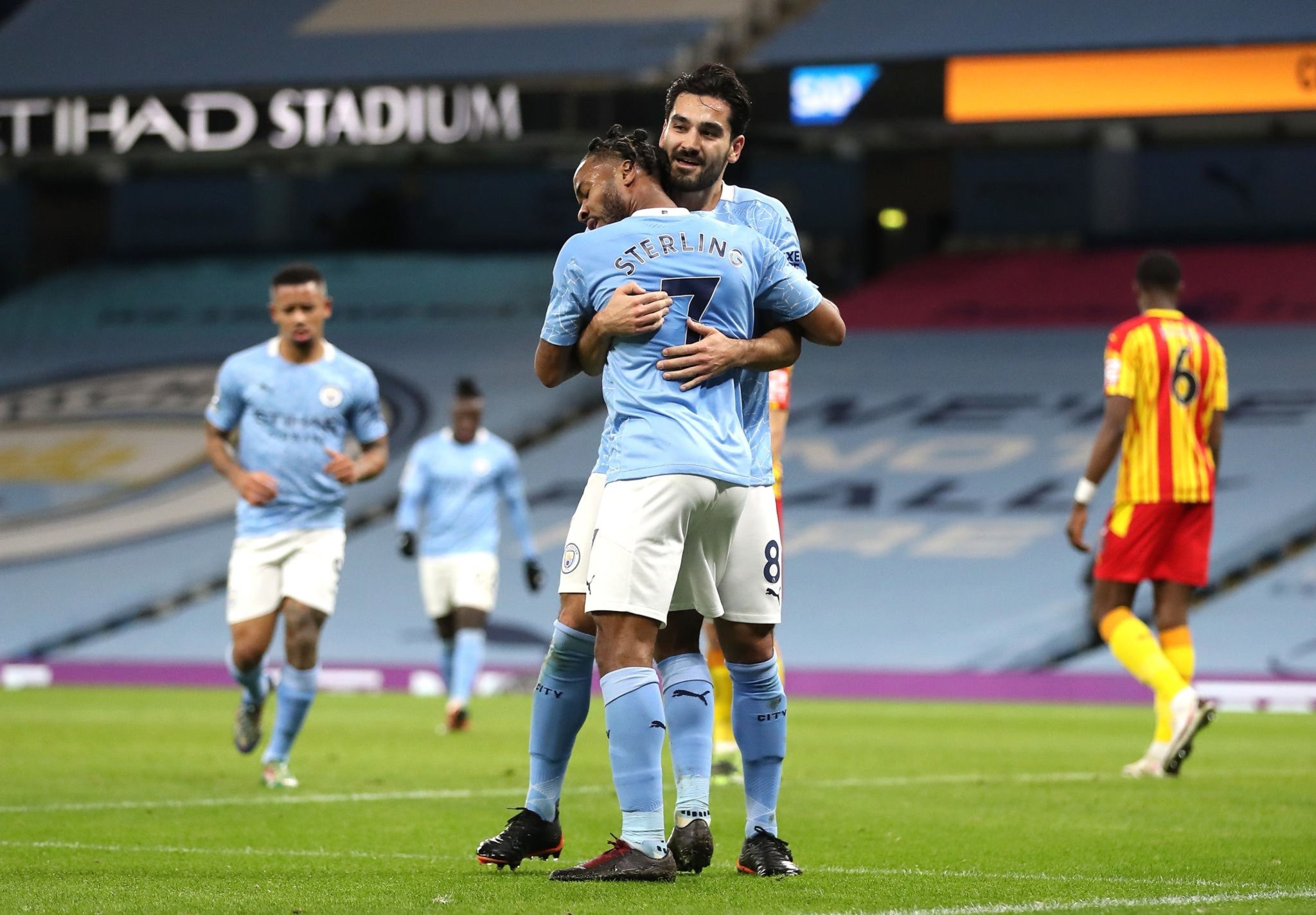 掌控的外部 掌控的外部